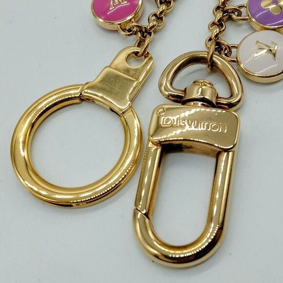 LOUIS VUITTON Pastilles Chaine Bag Charm M65380 - Picture 6 of 11